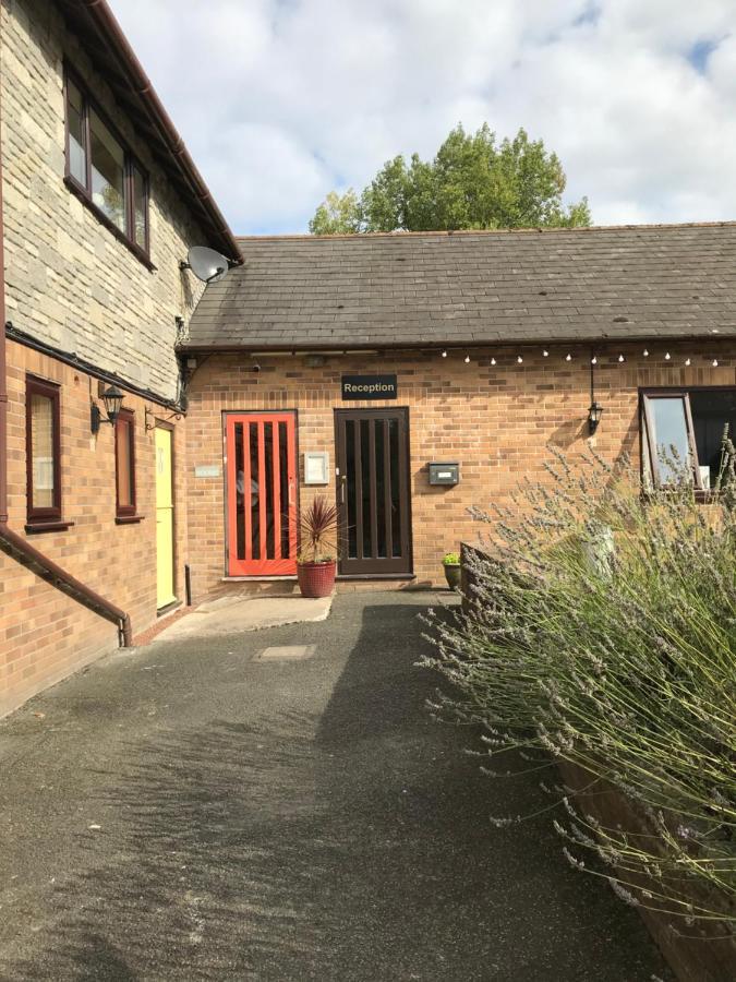 Smithaleigh Farm Rooms And Apartments Sparkwell 외부 사진