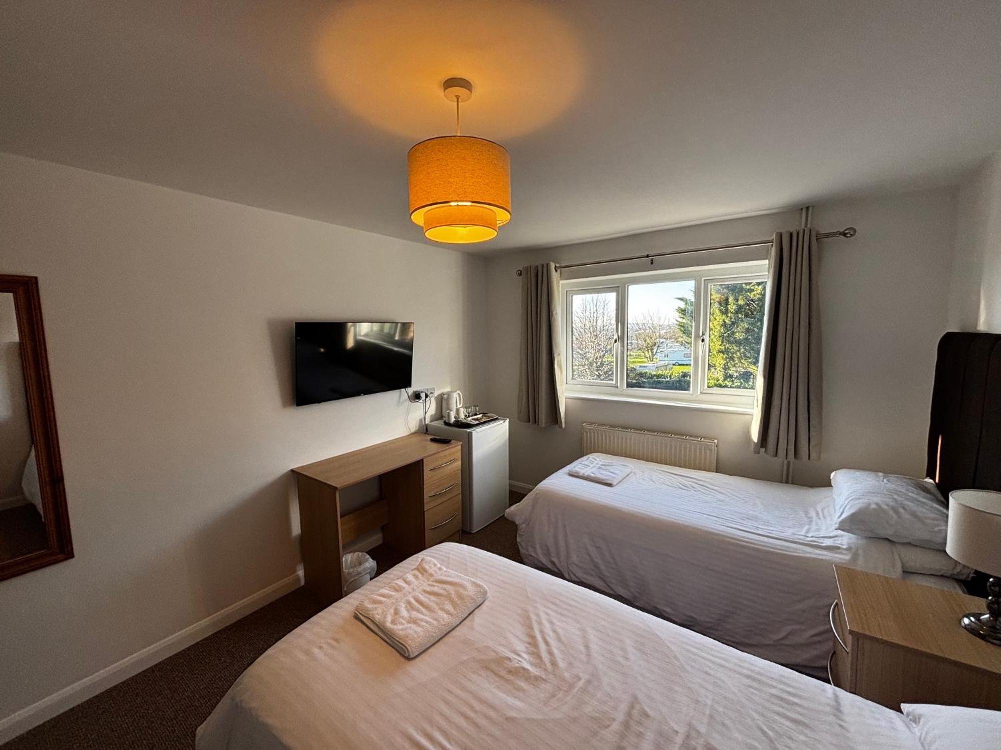 Smithaleigh Farm Rooms And Apartments Sparkwell 외부 사진
